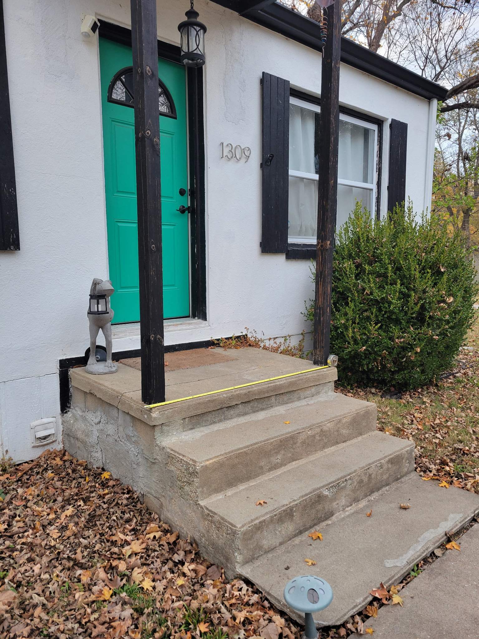 Front Porch Deck for the Cottin Family - Photo 3